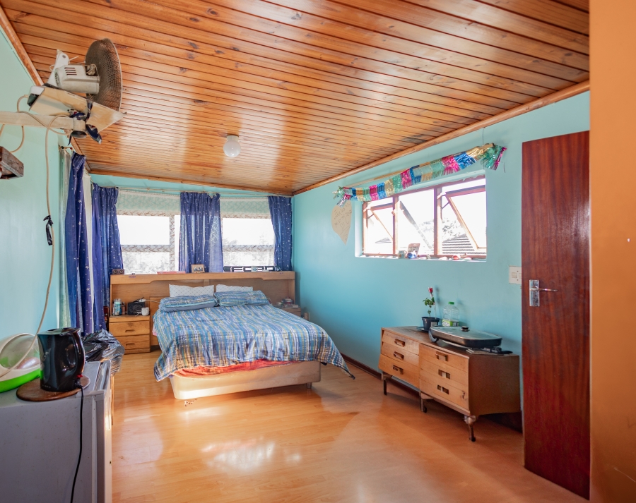 4 Bedroom Property for Sale in Avondale Western Cape